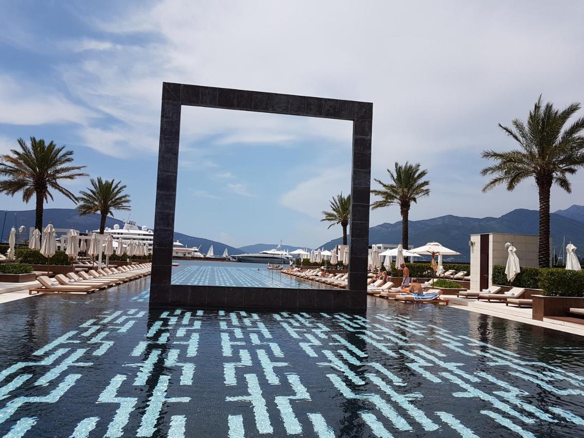 Wisteria Tivat Exterior foto
