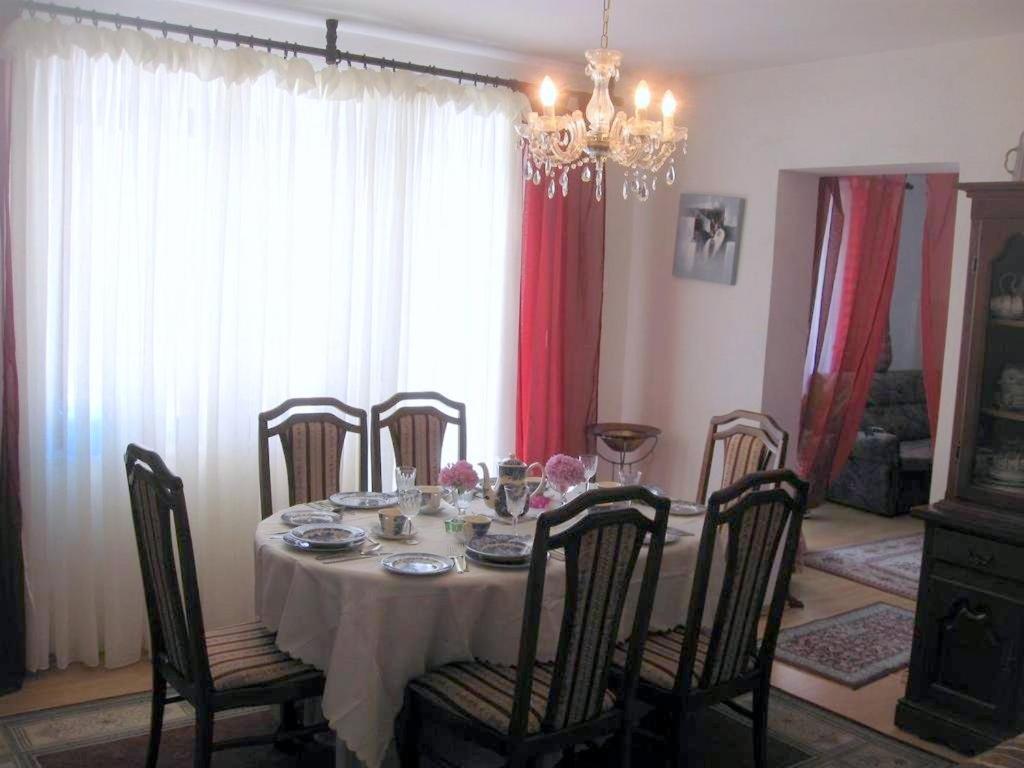 Wisteria Tivat Exterior foto
