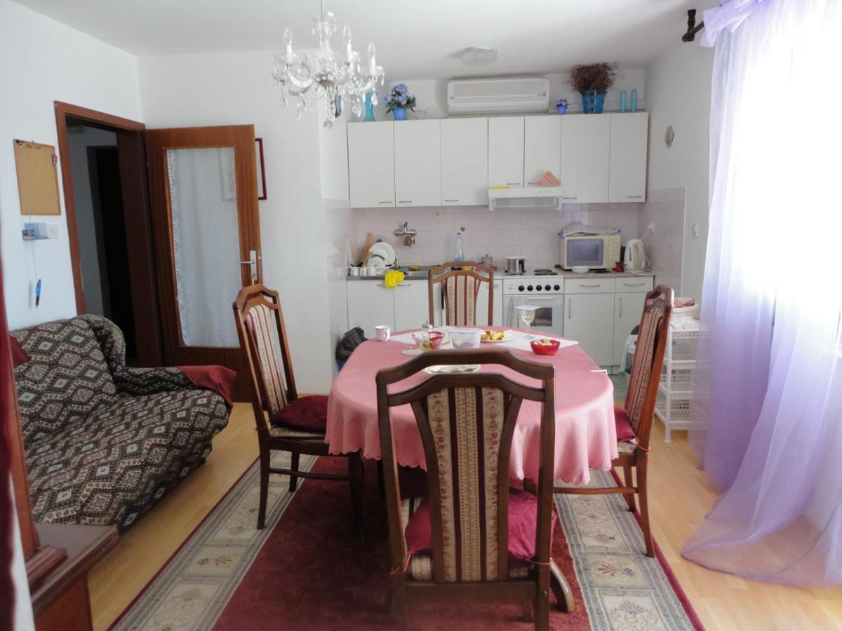 Wisteria Tivat Exterior foto